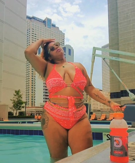 TheeChinaWhite sex star galleries