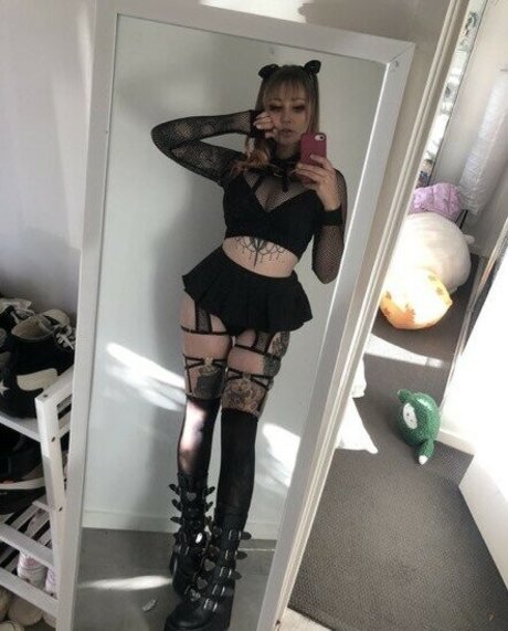 tattoo kitten beautiful actress archive