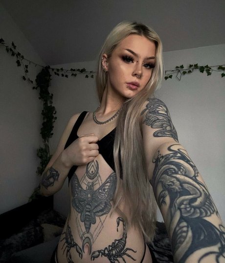 leanne nicole pornstar art gallery