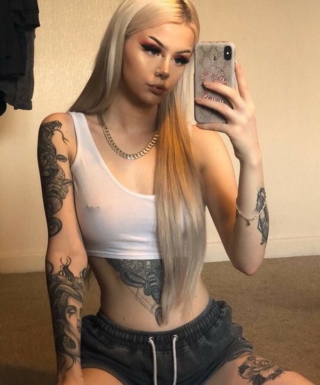 leanne nicole star perfect archive