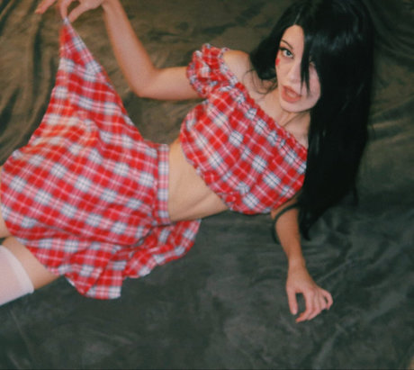 Faerver model naked images