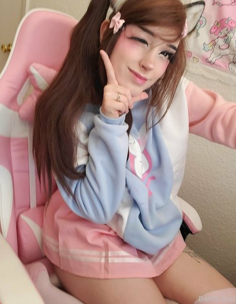 xxbambibratxx high quality model image