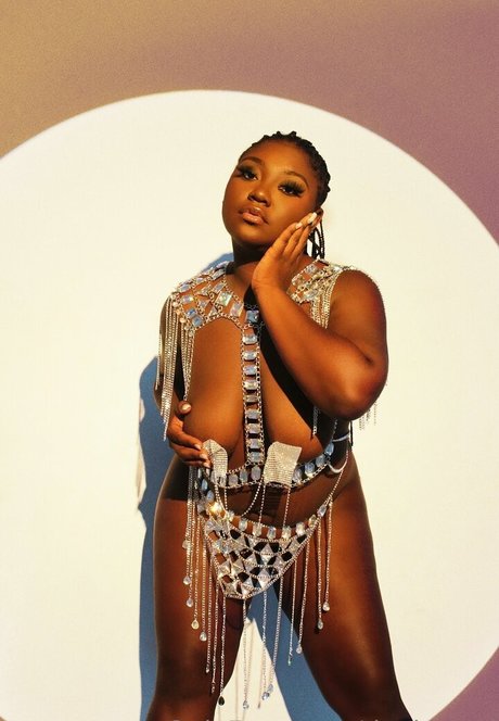 Devicartel art actress pictures