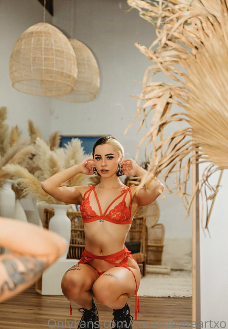 courtneyheartxo pornstar free pictures