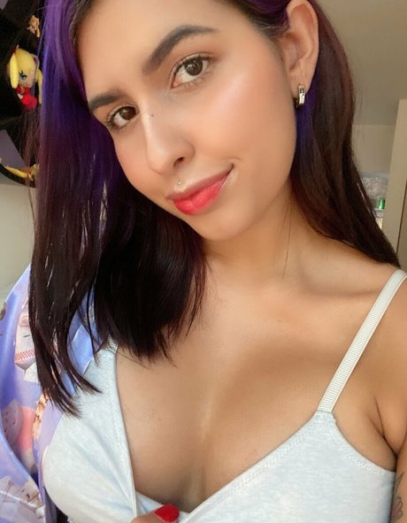 daphnekroftfree hd star pics