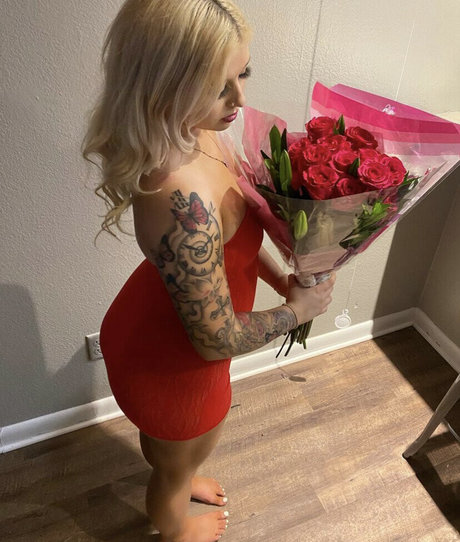 Kuttemreece model nice galleries