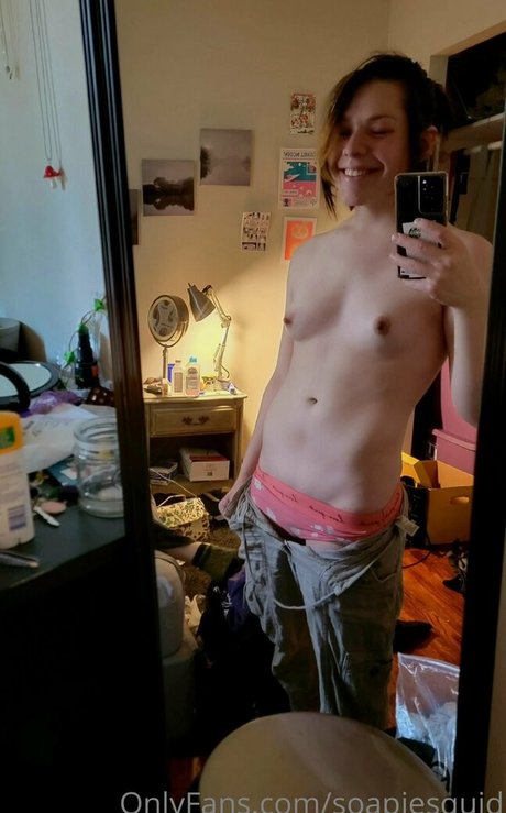 soapiesquid star high quality image