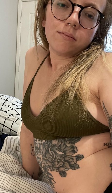 abbsoluteltyabbs hd actress photo