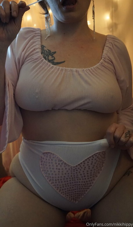 nikkihippy top pornstar pic
