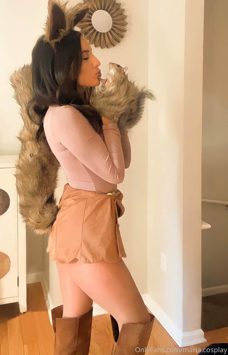 maria cosplay high quality star pics