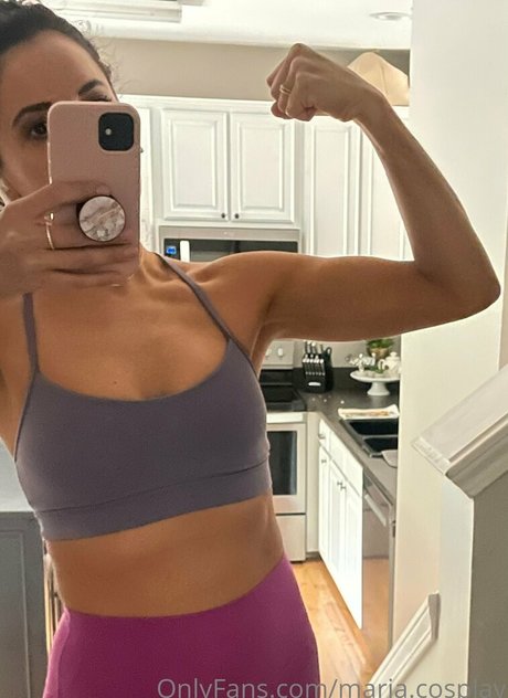 maria cosplay hd actress picture