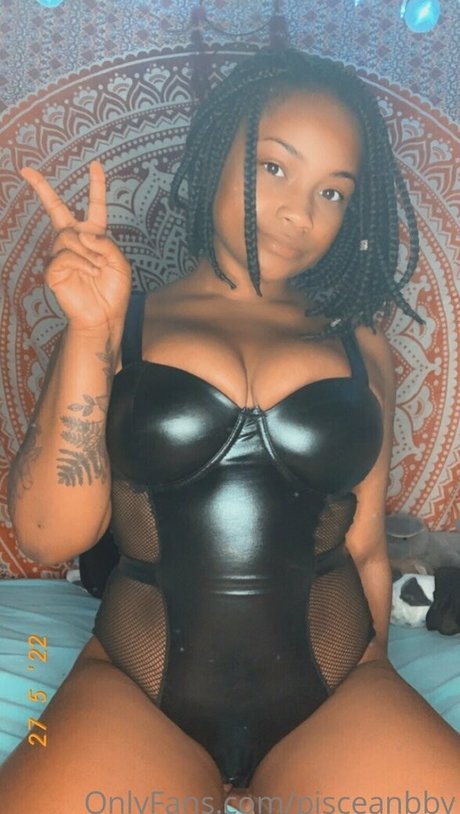 pisceanbby pornstar beautiful images