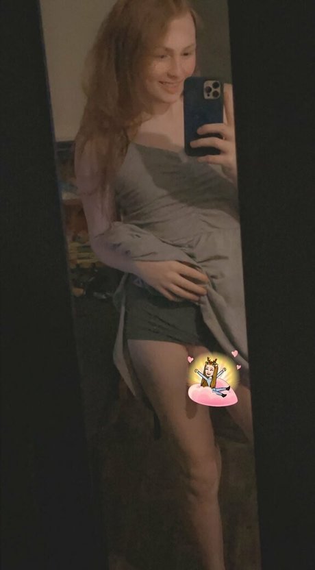 shy trans free model erotic pics