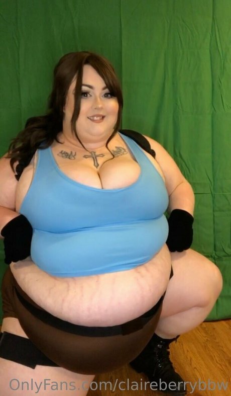 claireberrybbw star adult photo