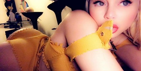 nikkidelano nudes actress img