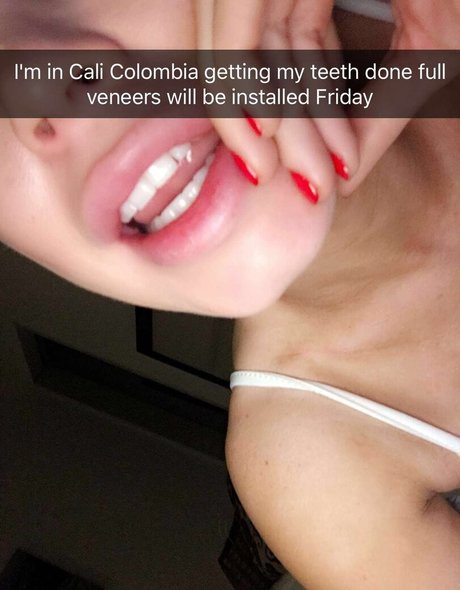 nikkidelano star naked gallery