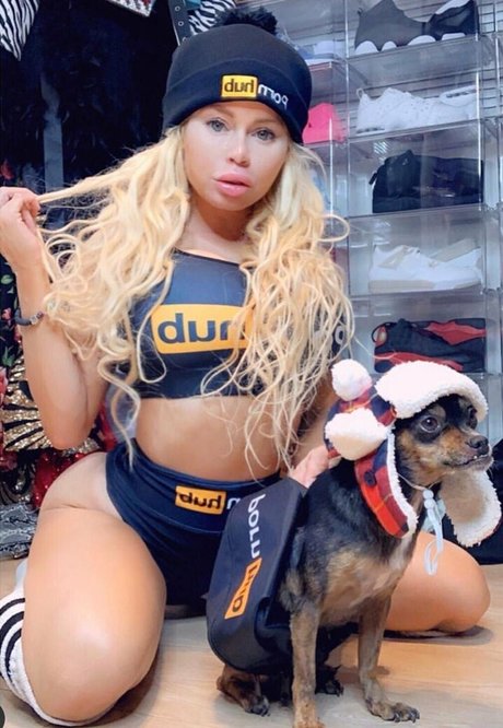 nikkidelano star pretty gallery