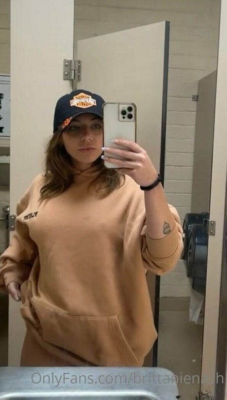 Brittanienash art actress pictures