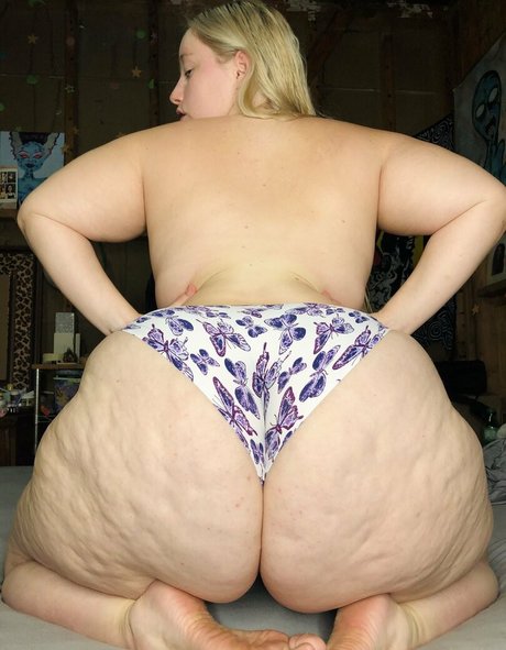 snowycakesy naked pornstar gallery