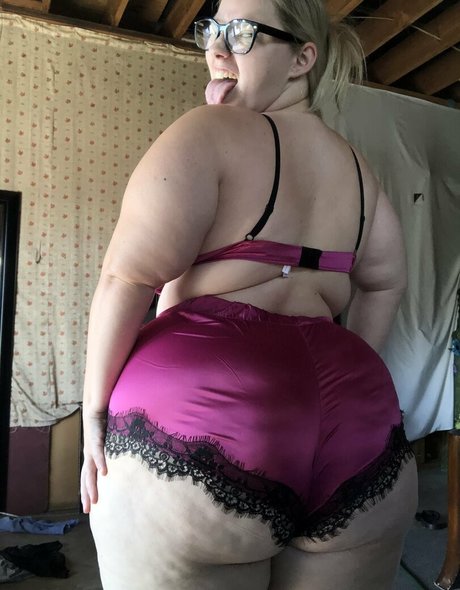 snowycakesy Profile pic