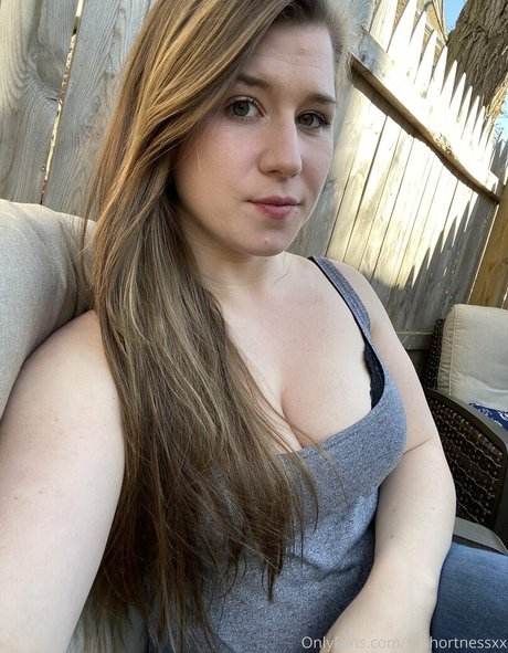 xxshortnessxx xxx pornstar photo