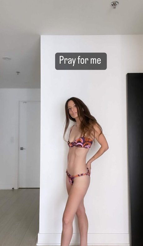 Aria Nathaniel pornstar hot photo