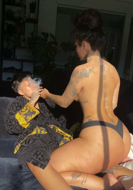 Mamacito pornstar exclusive pictures