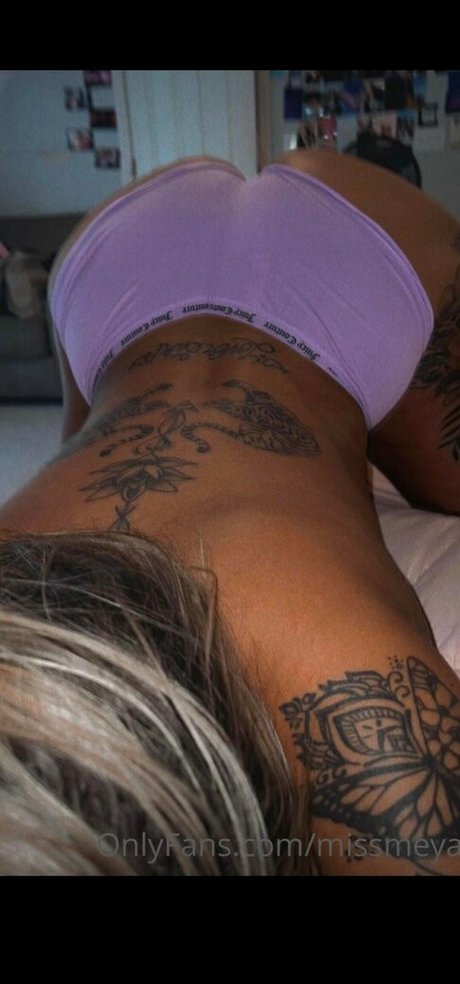 Meya Taylor_ model naked archive