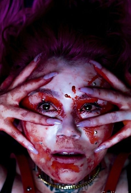 split girl exclusive actress photos