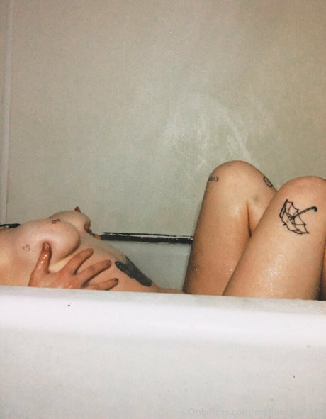 veeginas sex star pictures