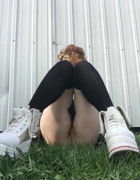 veeginas porn model galleries