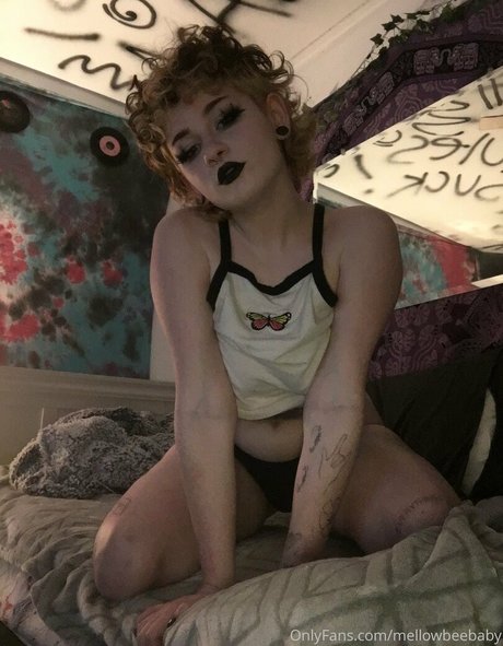 veeginas porn actress picture