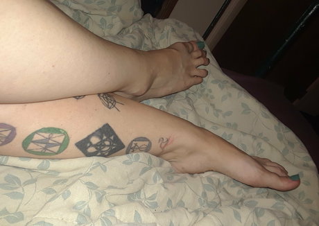 ferralynriver erotic actress pictures