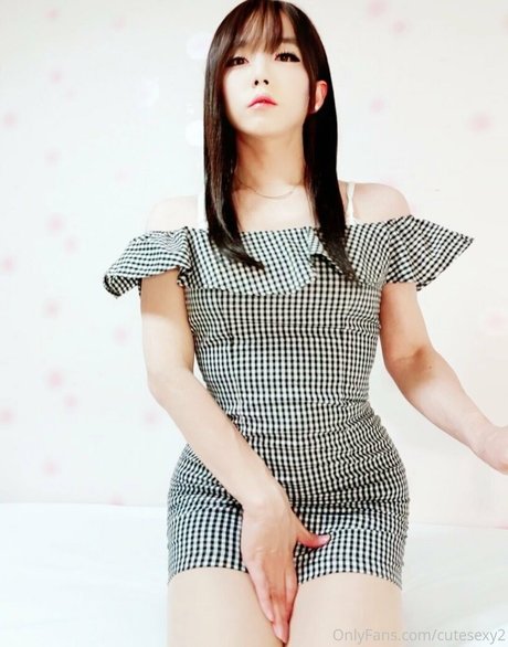 cutesexy222 model hd photo