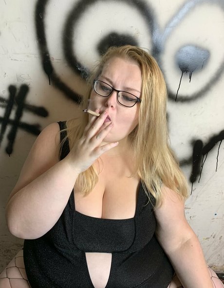 obeymisselle star top pics