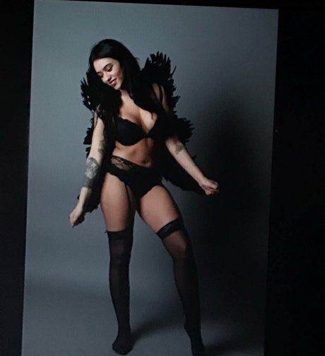 Mariah Garcia pornstar erotic archive