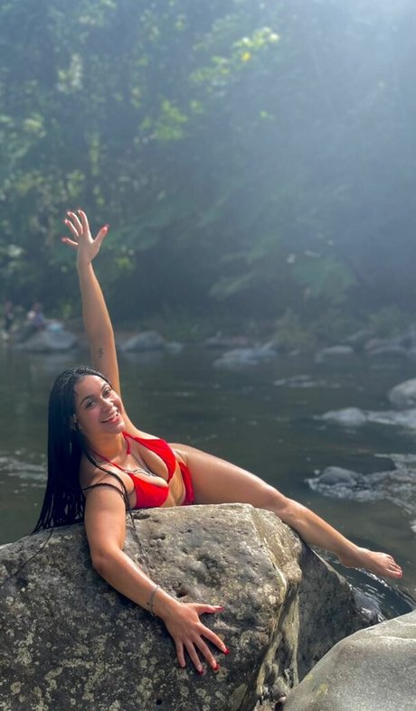 samanthaiseabail model xxx photos