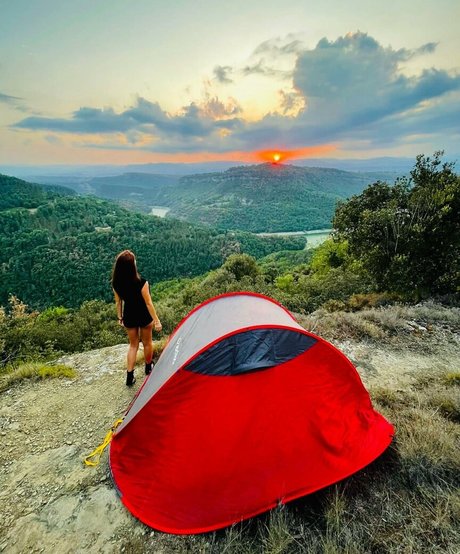 Lara Moreno xxx actress pictures