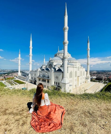 Lara Moreno xxx star pics