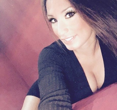 Lara Moreno art actress photo