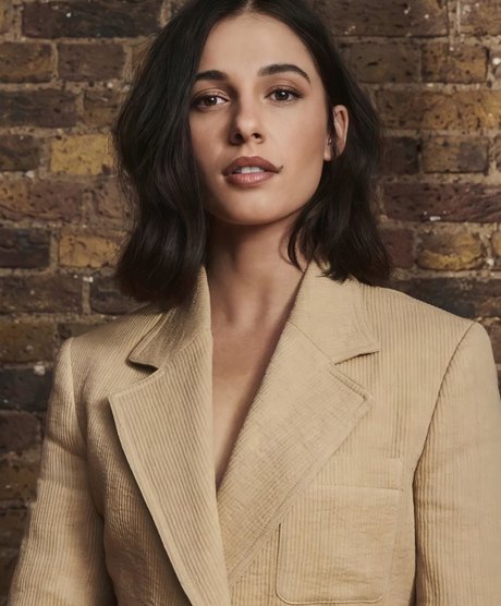 Naomi Scott sex model picture