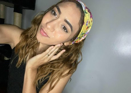 artemiscarmona pornstar beautiful img