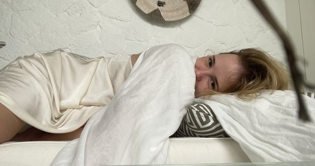 Katru ru star best galleries