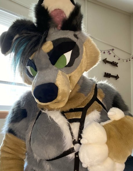 crownmutt hot model archive