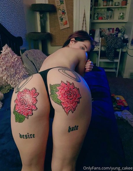 yung cakee hot star photo