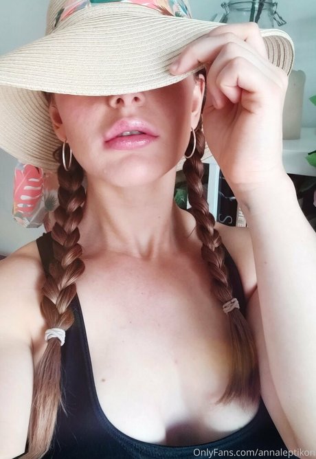 morsontologica porn star photos