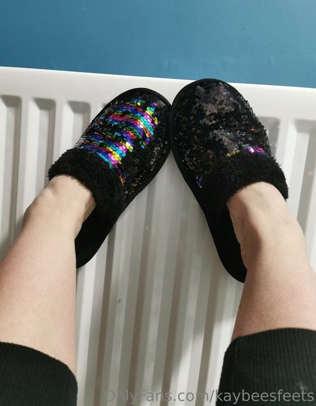 kaybeesfeets pornographic actress archive