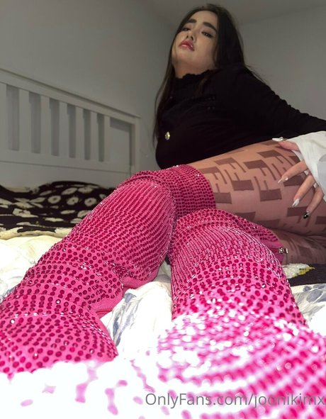 joonikimx sexy actress photo