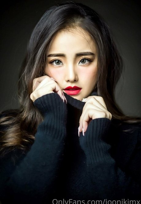 swapping onlyfans nude photos