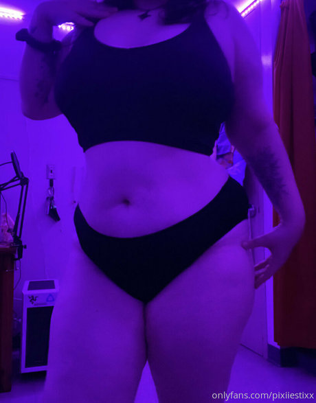 pixiiestixx nice actress pic